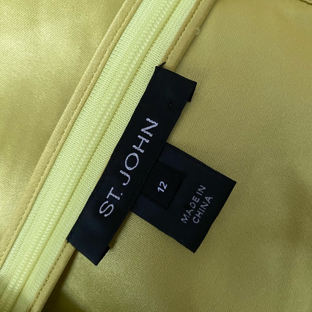 NWOT St John Evening $525 Beaded Sequin Blouse 12 Liquid Satin Silky Chartruese - Picture 5 of 15